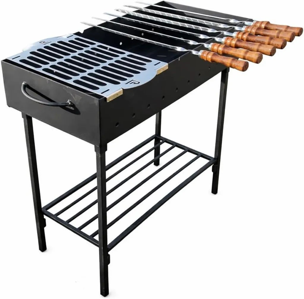 Robuster Schaschlik Holzkohlegrill aus Stahl mit Grillrost und Spießen