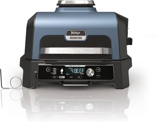 Ninja Woodfire Pro Connect XL Elektrischer Grill und Räucherofen mit App-Steuerung, digitaler Thermometer, 7-in-1 Outdoor Grill und Heißluftfritteuse mit Woodfire Pellets